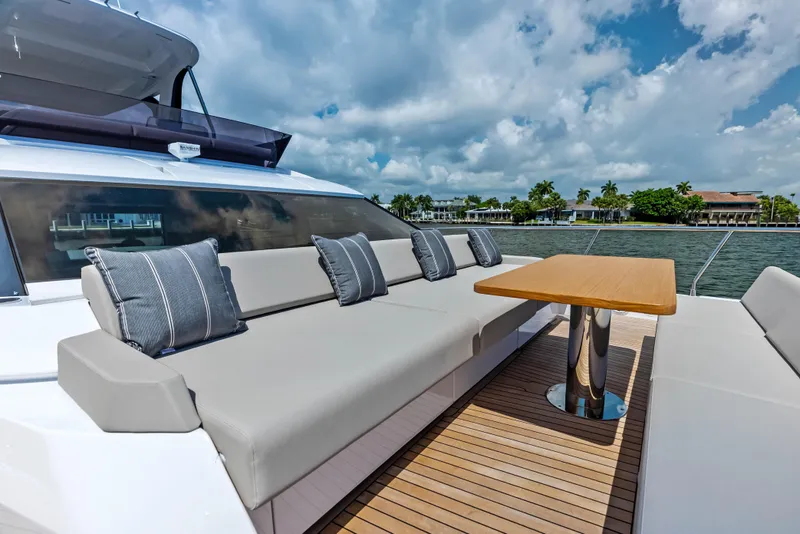 Slide: The Image of Ferretti Yachts 580 2025 - 16