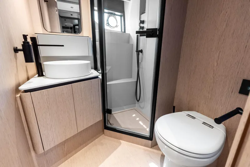 Slide: The Image of Ferretti Yachts 580 2025 - 50