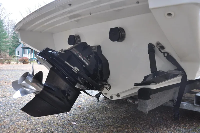 Slide: The Image of 2006 Formula 271 FASTech boat stern with propeller and outdrive detail. - 21