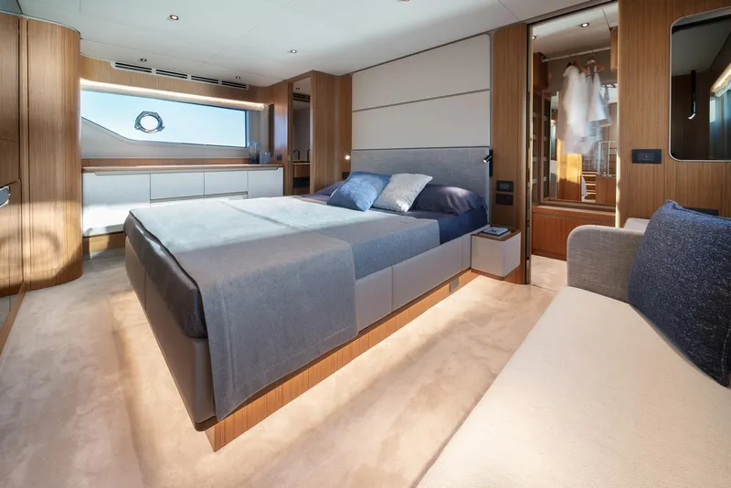 Slide: The Image of Ferretti Yachts 670 2026 - 17