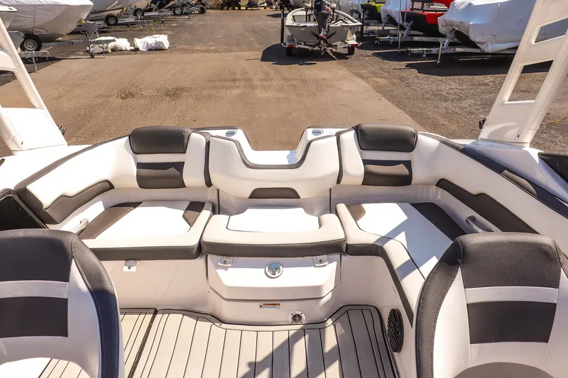 Slide: The Image of 2025 Yamaha Boats 195S interior with sleek seating and modern design. - 21