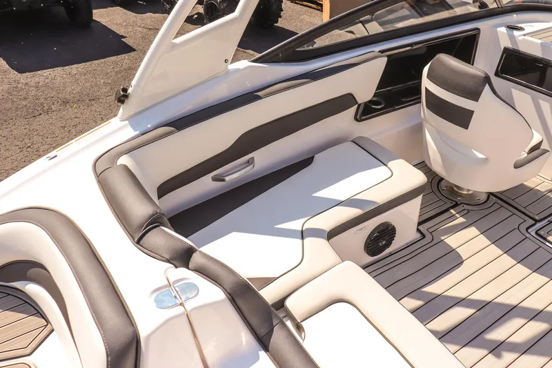 Slide: The Image of 2025 Yamaha Boats 195S interior with sleek seating and modern design. - 23