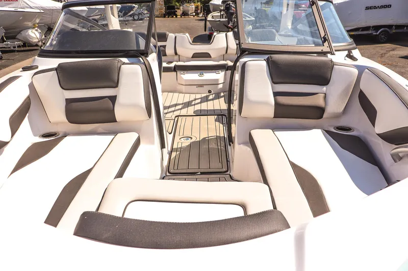 Slide: The Image of 2025 Yamaha Boats 195S interior with sleek seating and modern design. - 8