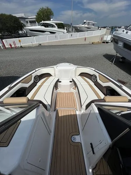 Slide: The Image of Yamaha 212 SD 2021 - 14