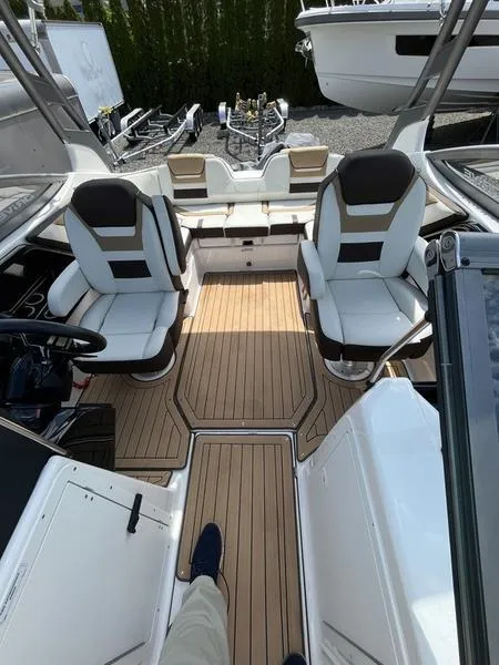 Slide: The Image of Yamaha 212 SD 2021 - 16