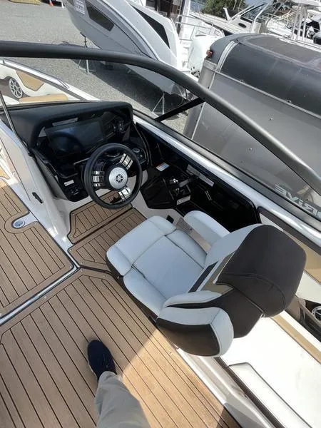 Slide: The Image of Yamaha 212 SD 2021 - 21