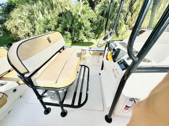 Slide: The Image of Carolina 22 Ultra Elite 2024 - 10