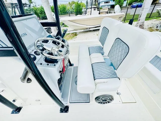 Slide: The Image of Shearwater 23 Ltz 2025 - 12