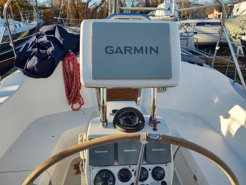 Slide: The Image of Catalina 350 MK II 2006 sailboat cockpit with Garmin navigation system. - 22
