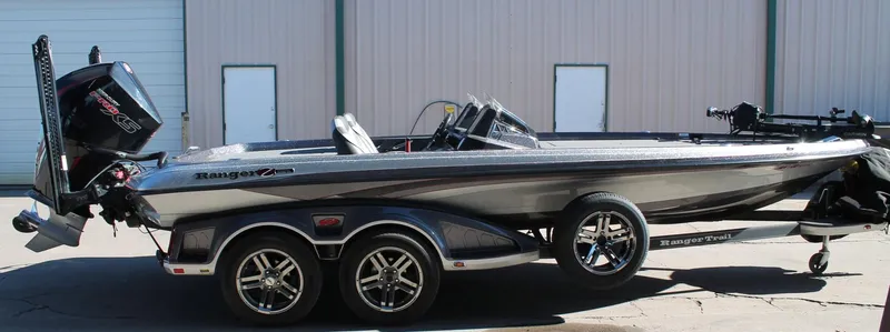 Slide: The Image of 2020 Ranger Z521L bass boat with trailer, parked outdoors. - 3