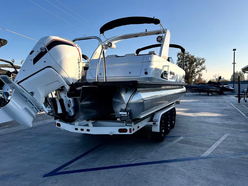 Slide: The Image of Avalon 27' Excalibur Carbon Series Elite Windshield w/ 500HP Mercury! 2025 - 10