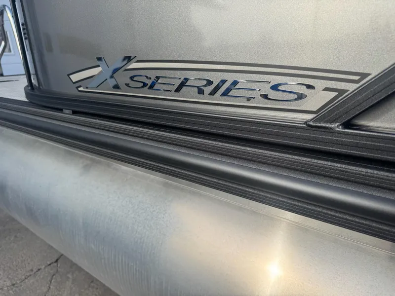 Slide: The Image of Sylvan X3 LZ Mirage Tritoon 2025 - 31