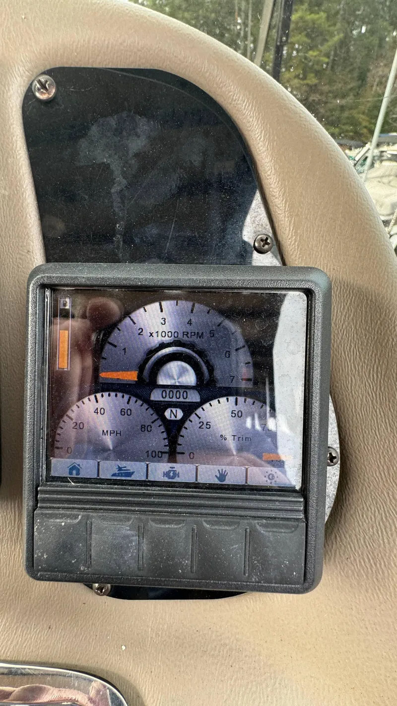 Slide: The Image of Dashboard of 2015 Avalon 2785 Paradise boat showing RPM and speed gauges. - 17