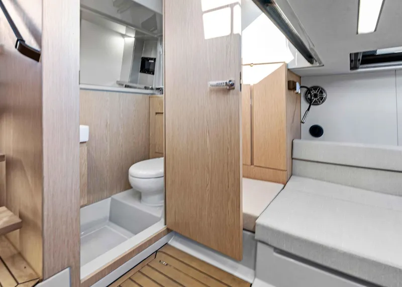 Slide: The Image of XO EXPLR 44 2025 - 45