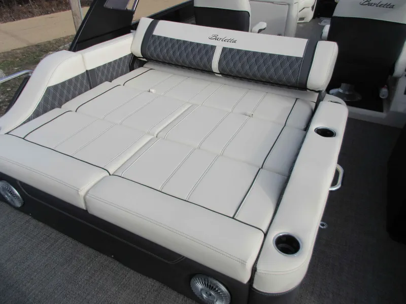 Slide: The Image of Barletta LUSSO L25UCAT 2025 - 11