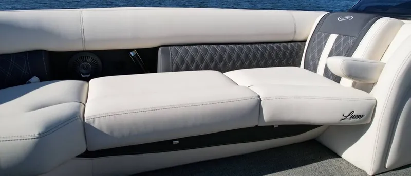 Slide: The Image of Barletta LUSSO L25UCAT 2025 - 19