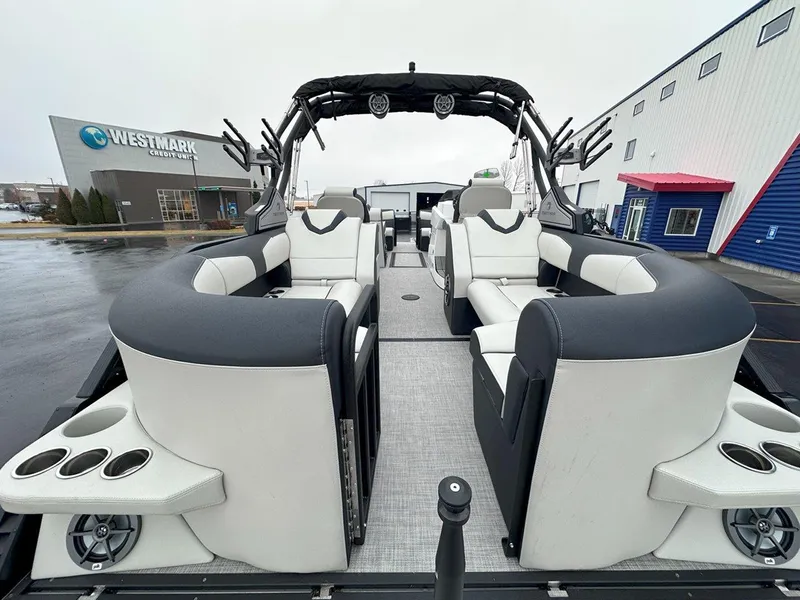 Slide: The Image of Montara 25' Surf Boss 2024 - 6