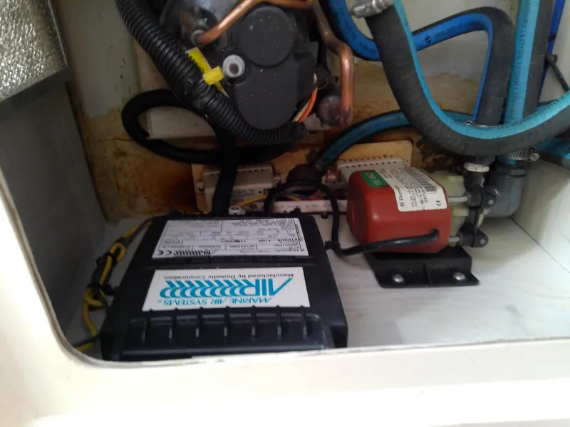 Slide: The Image of Hake / Seaward 32RK 2017 - 79