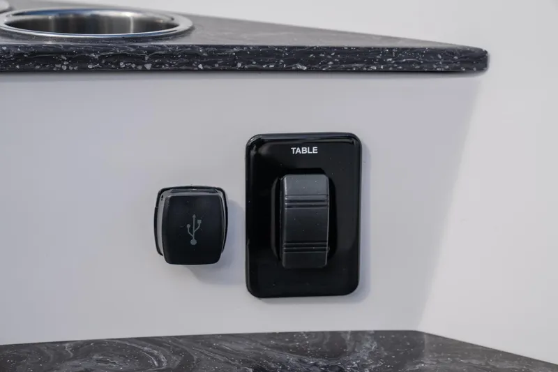 Slide: The Image of Fountain 43 SCX 2024 - 56