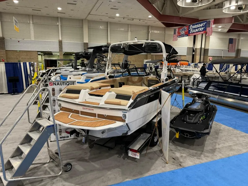 Slide: The Image of Supreme S220 2024 - 52