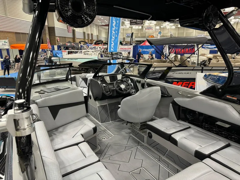 Slide: The Image of Supreme S220 2024 - 55