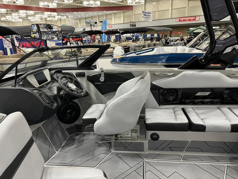 Slide: The Image of Supreme S220 2024 - 57