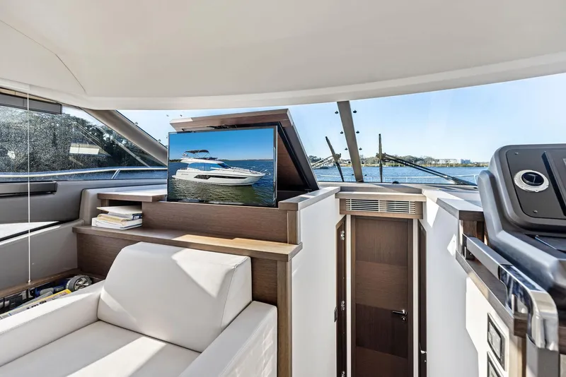 Slide: The Image of Interior of 2019 Prestige 520 Fly yacht with modern design and scenic view. - 48
