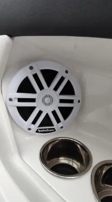 Slide: The Image of 2025 Monterey 224FS boat speaker and cup holders. - 18