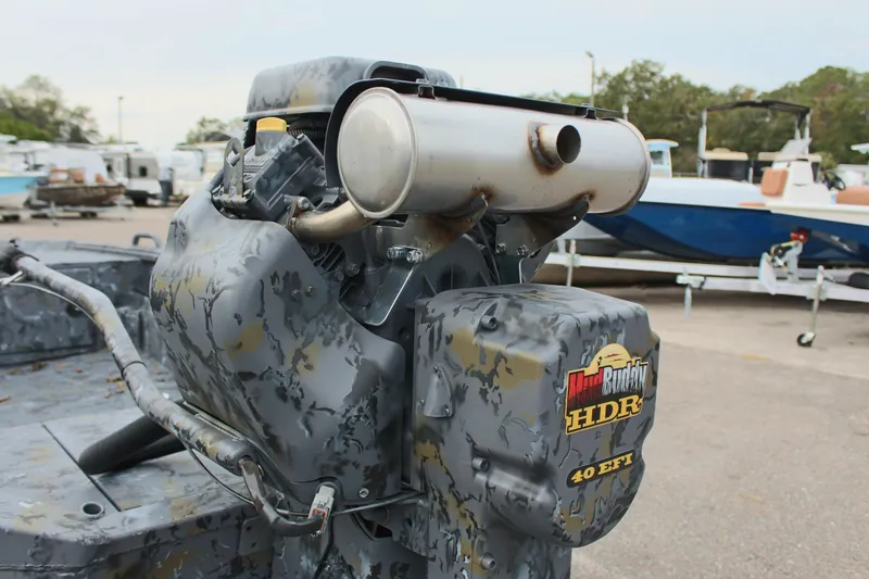 Slide: The Image of Excel Eclipse 1554 boat motor, 2025 model, featuring camouflage design and HDR 40 EFI engine. - 12