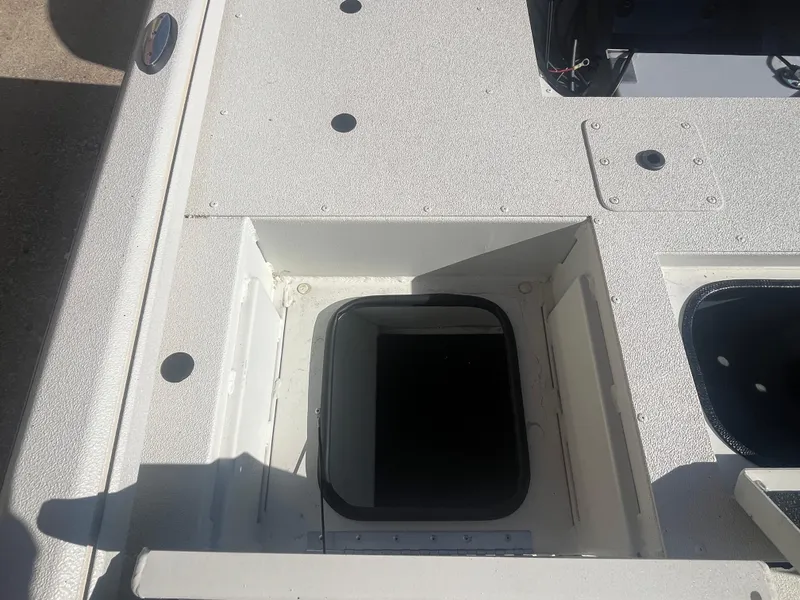 Slide: The Image of Ranger RB190 2024 - 34