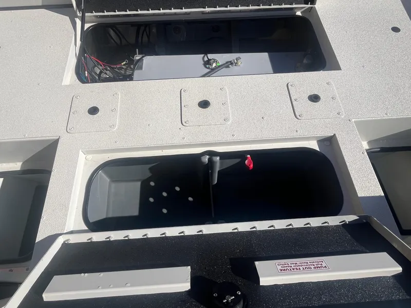 Slide: The Image of Ranger RB190 2024 - 35