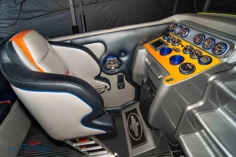 Slide: The Image of 2007 Cigarette 42X cockpit with modern controls and luxurious seating. - 44