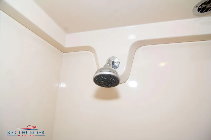 Slide: The Image of Sea Ray 410 Sundancer 2012 - 65