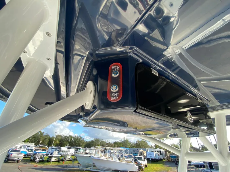 Slide: The Image of 2020 Glasstream 280 Pro-XS boat with light bar switch, outdoor setting. - 22