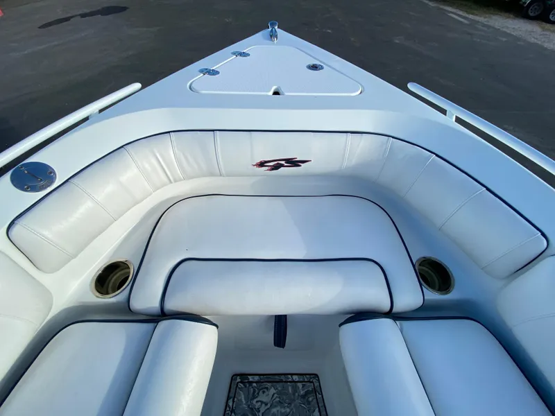 Slide: The Image of 2020 Glasstream 280 Pro-XS boat interior with white cushioned seating. - 26