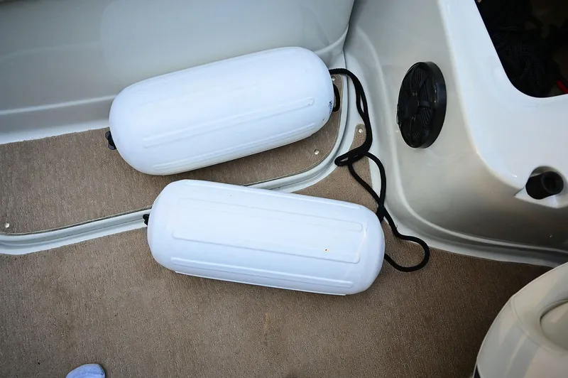 Slide: The Image of Crownline Boats 236 2015 - 129