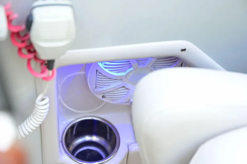 Slide: The Image of Crownline Boats 236 2015 - 52