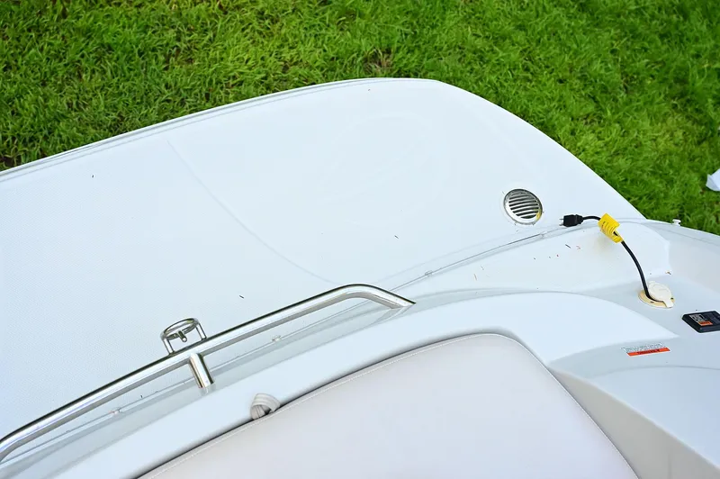 Slide: The Image of Crownline Boats 236 2015 - 63