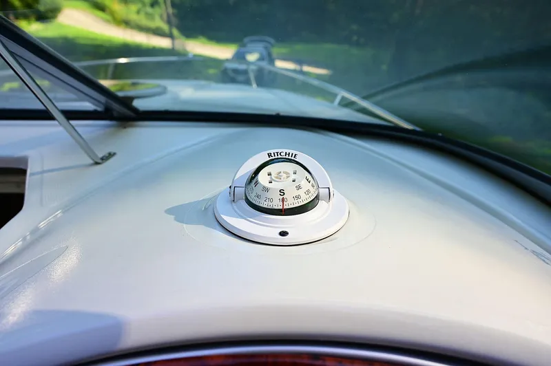 Slide: The Image of Crownline Boats 236 2015 - 77