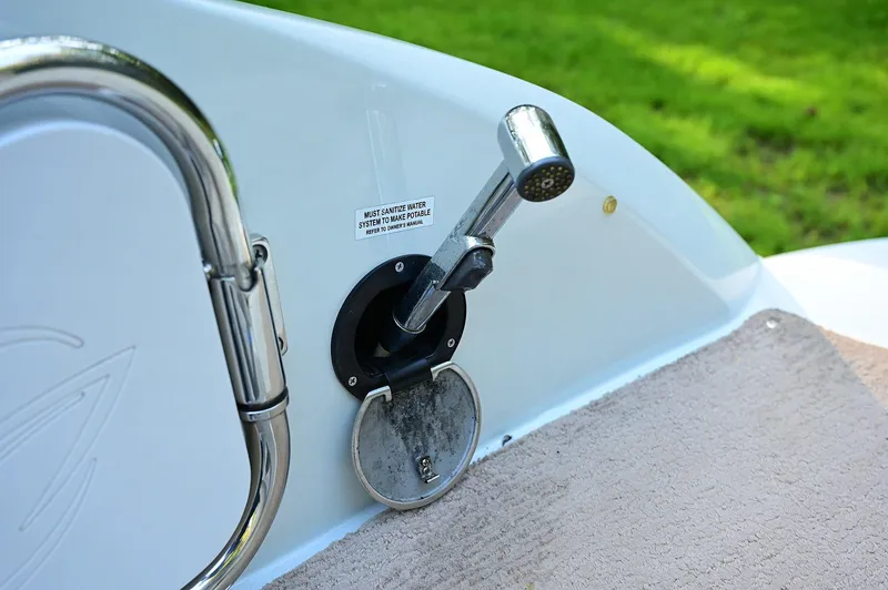 Slide: The Image of Crownline Boats 236 2015 - 79