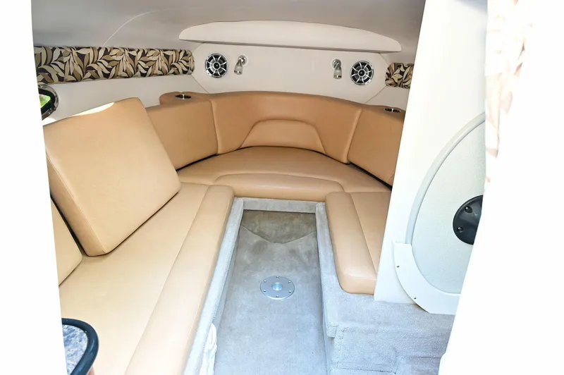 Slide: The Image of Crownline Boats 236 2015 - 88