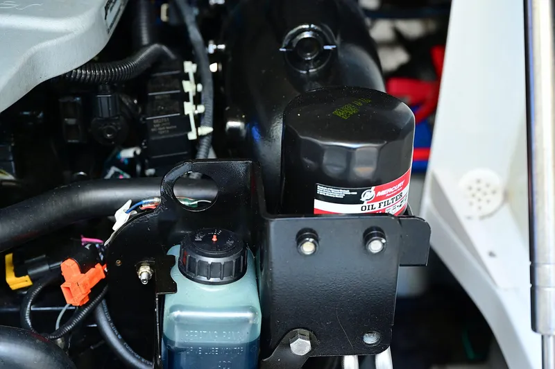 Slide: The Image of Crownline Boats 236 2015 - 99