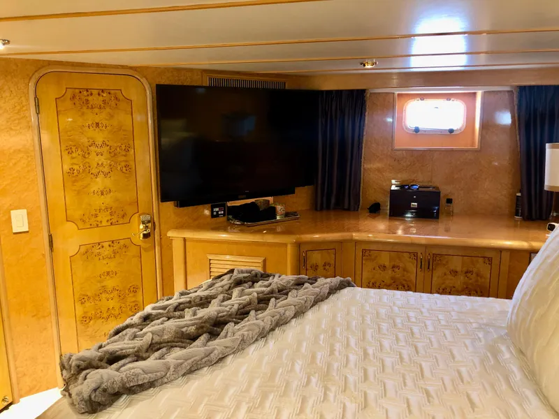 Slide: The Image of Tarrab FLY 2001 - 26