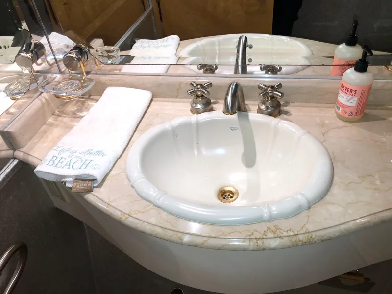 Slide: The Image of Tarrab FLY 2001 - 36