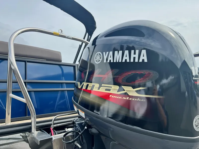 Slide: The Image of Sylvan Mirage 8520 Cruise 2025 - 10