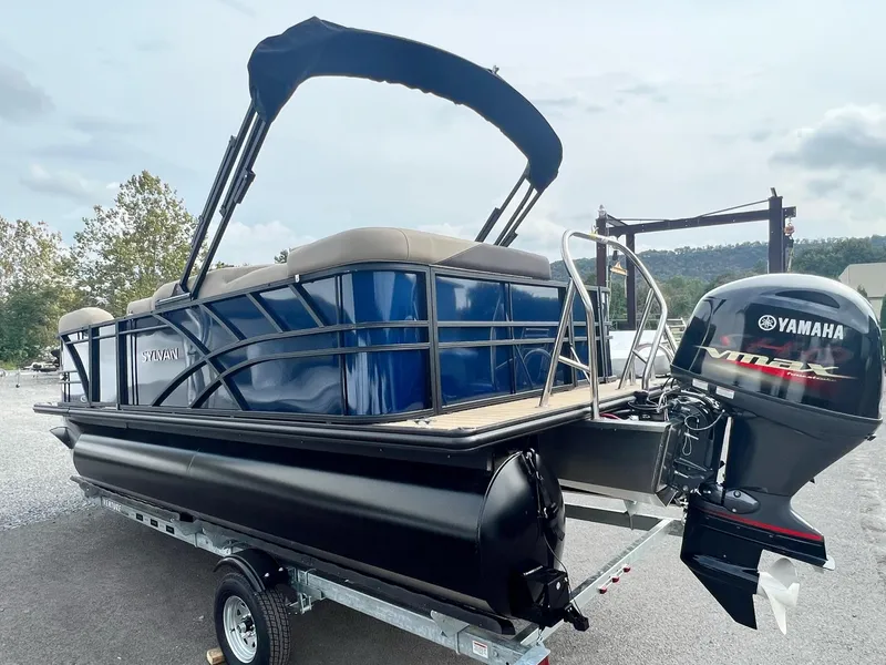 Slide: The Image of Sylvan Mirage 8520 Cruise 2025 - 17