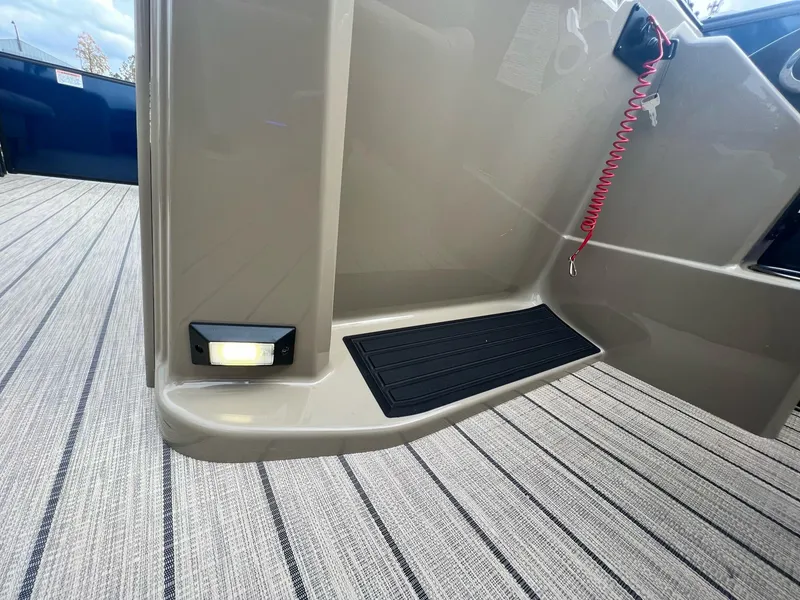 Slide: The Image of Sylvan Mirage 8520 Cruise 2025 - 23