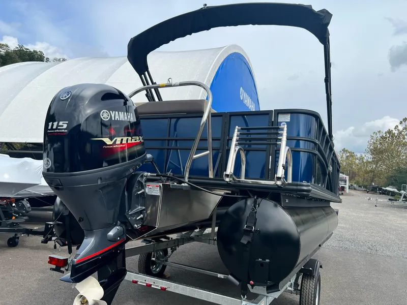 Slide: The Image of Sylvan Mirage 8520 Cruise 2025 - 39