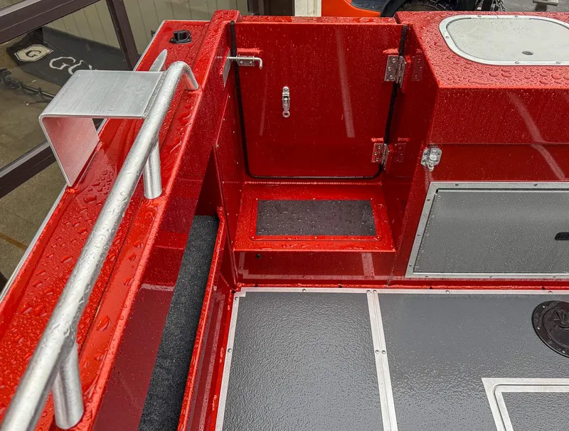 Slide: The Image of North River 23' Seahawk 2025 - 13