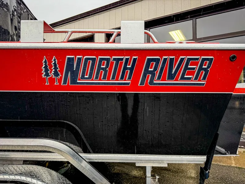 Slide: The Image of North River 23' Seahawk 2025 - 19